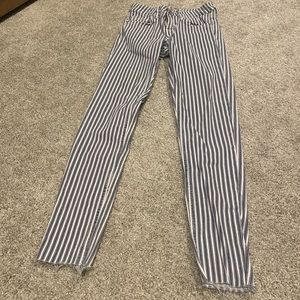 Women’s Zara blue and white striped skinny jeans. Size 2